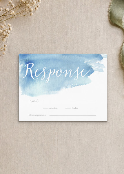 Beach RSVP card design from Paperlust.