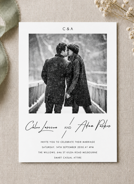 Modern Mode wedding invitation design from Paperlust.